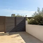 Soleado Chania Rooftop Heated Pool فيلة