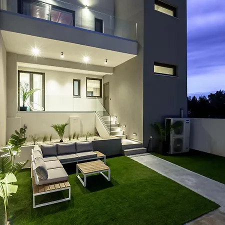 Soleado Chania Rooftop Heated Pool *