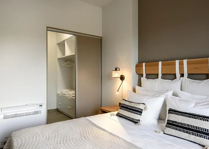 Soleado Chania Rooftop Heated Pool Ханья