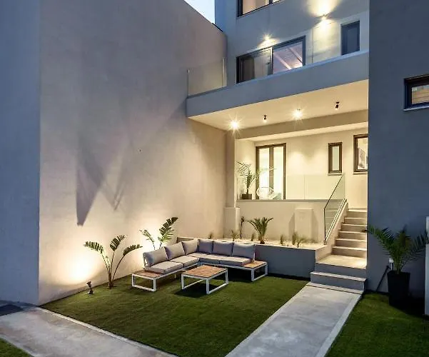 Soleado Chania Rooftop Heated Pool Вилла *