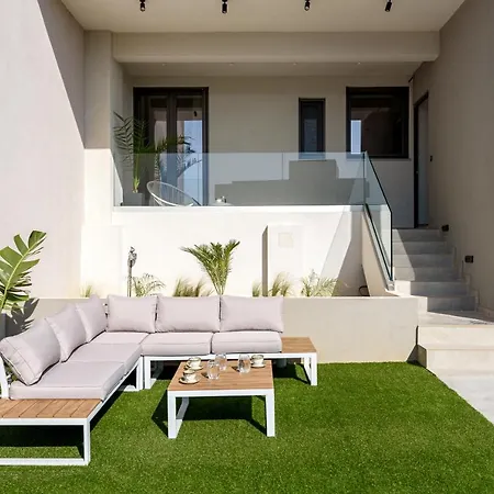 Soleado Chania Rooftop Heated Pool *