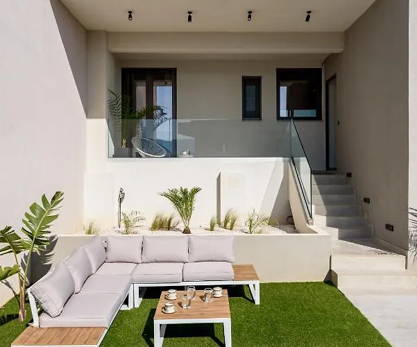 Soleado Chania Rooftop Heated Pool Hanya